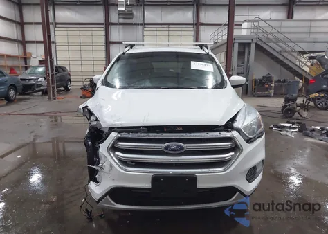 2017 Ford Escape Se z USA, uszkodzony, nr VIN 1FMCU9G9XHUD41626